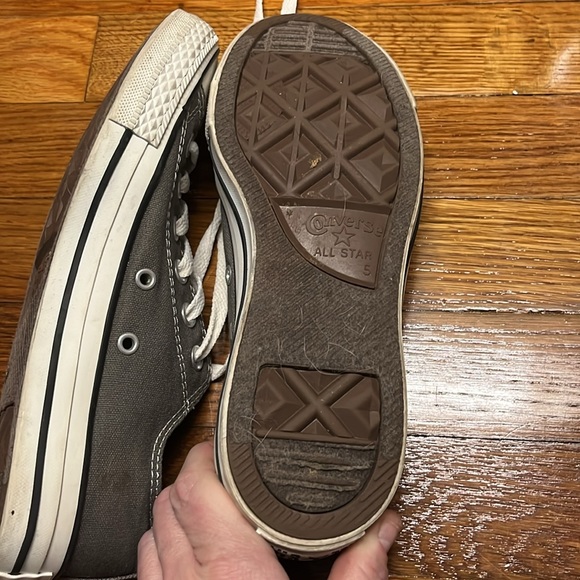 Converse All Star low tops women’s 7 gray👟♥ - Picture 5 of 6